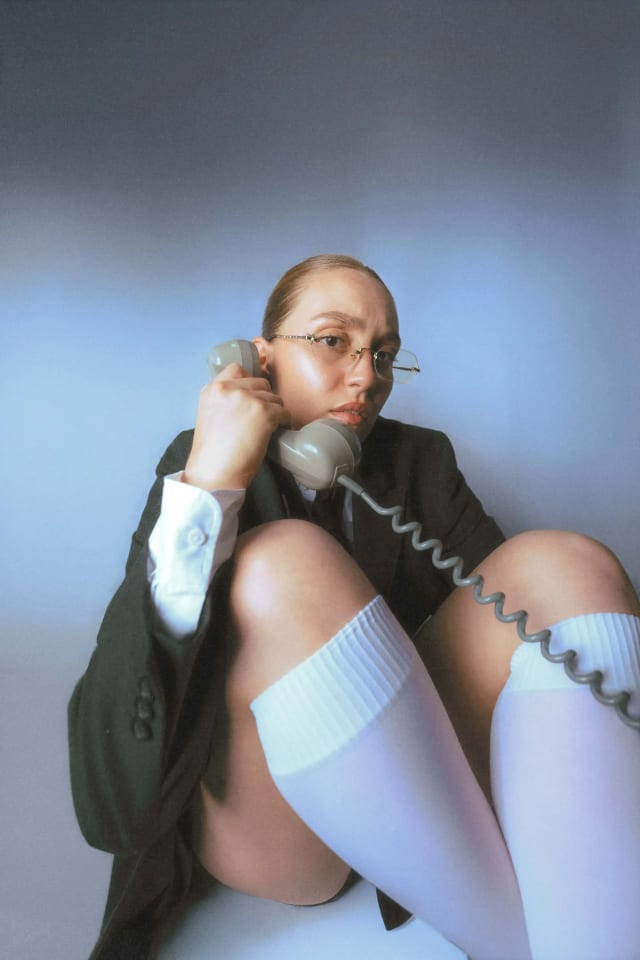 Who's Calling Lisa — Cover photo by Alex Verhoye