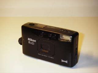 Nikon AF600