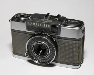 Olympus Pen EE