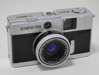 Olympus Pen F